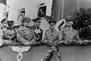 Zbourání nacistického kříže u Kořenova bylo správné - Médium.cz